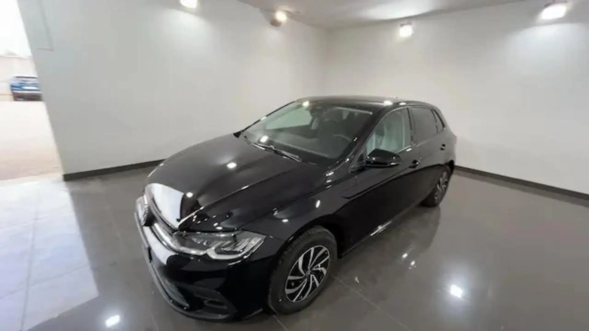Volkswagen Polo 1.0 80CV Edition Plus Negro - 1