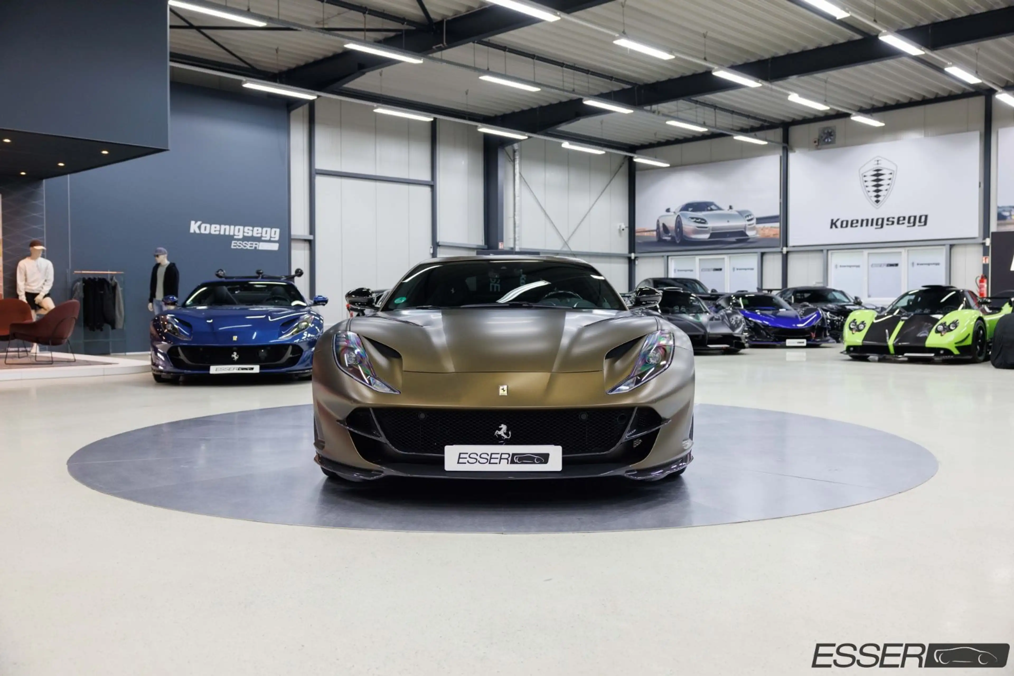 Ferrari 812 Superfast | Novitec | Schalensitze | Carbon — photo 3