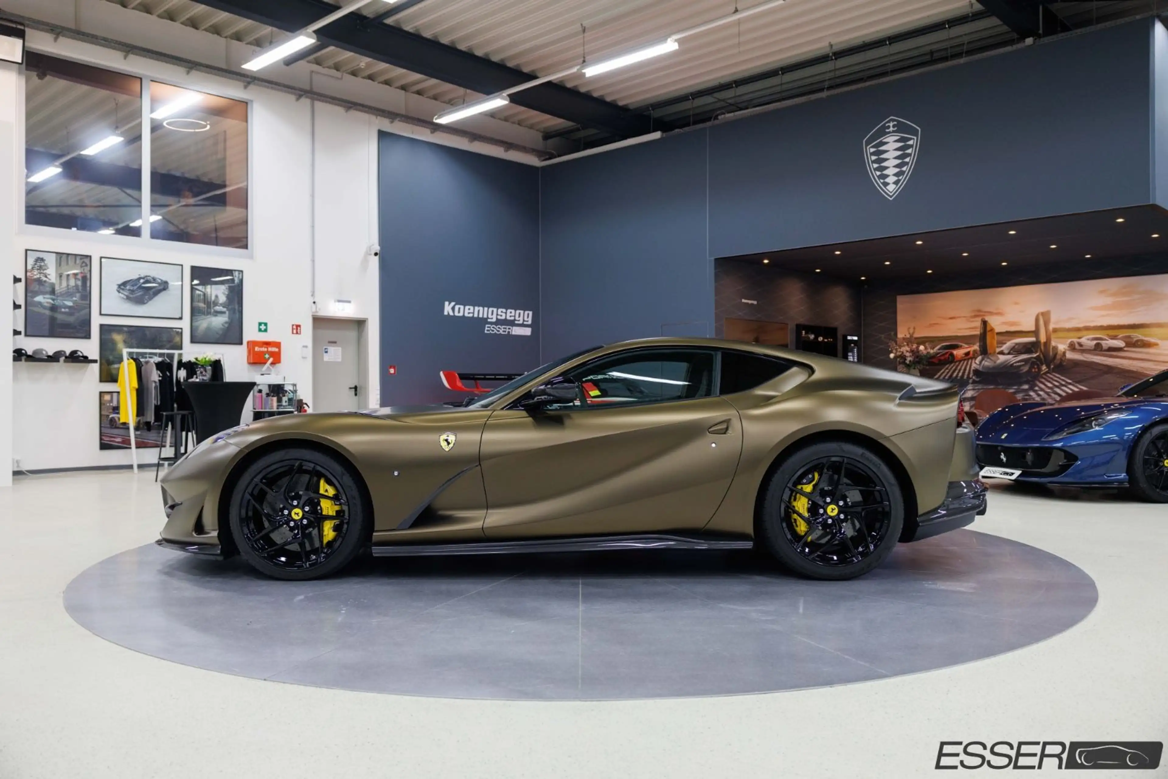 Ferrari 812 Superfast | Novitec | Schalensitze | Carbon — photo 7