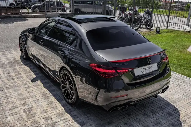Mercedes-Benz C-Class view 11