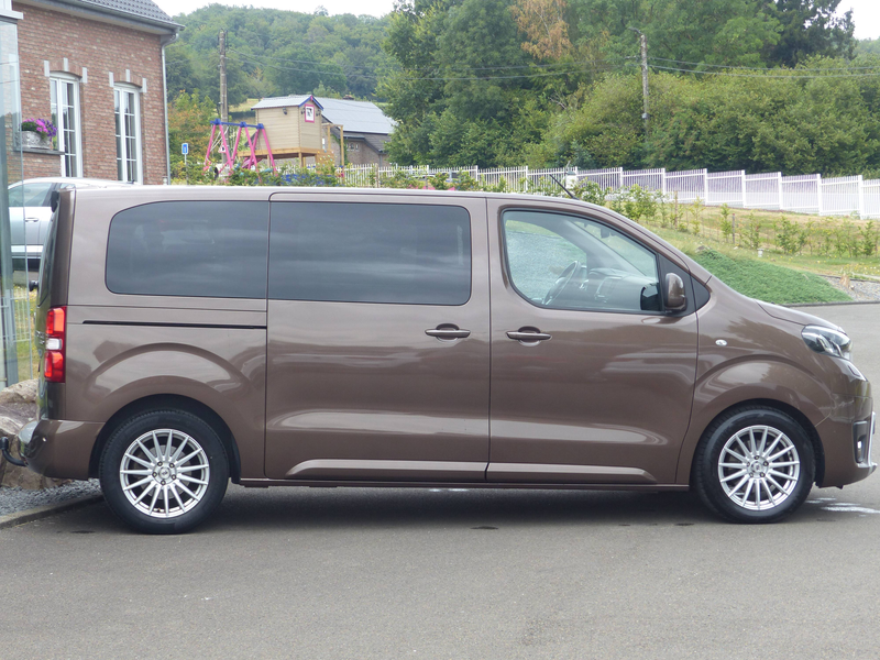 Toyota Proace Proace Verso 2.0 D-4D Long MPV S — photo 15