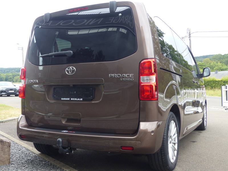 Toyota Proace Proace Verso 2.0 D-4D Long MPV S — photo 12