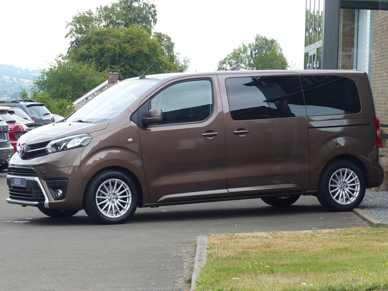 Toyota Proace Proace Verso 2.0 D-4D Long MPV S — photo 6