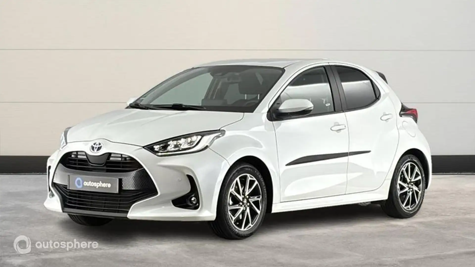 Toyota Yaris 116h Design 5p MY22 - 1