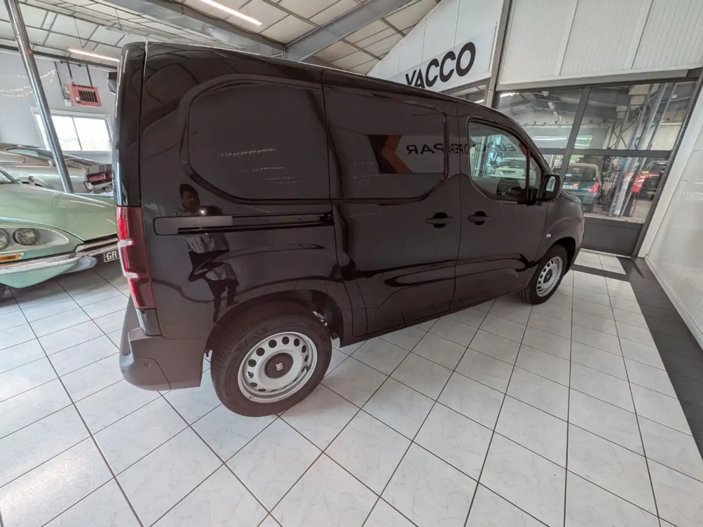 Fiat Doblo FIAT DOBLO CARGO 1.5L 100CV BVM6 PREMIUM CONNECT Чорний - 2