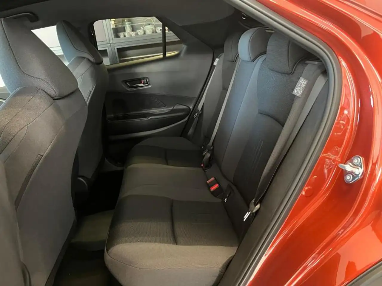 Toyota C-HR 2026 — фото 10