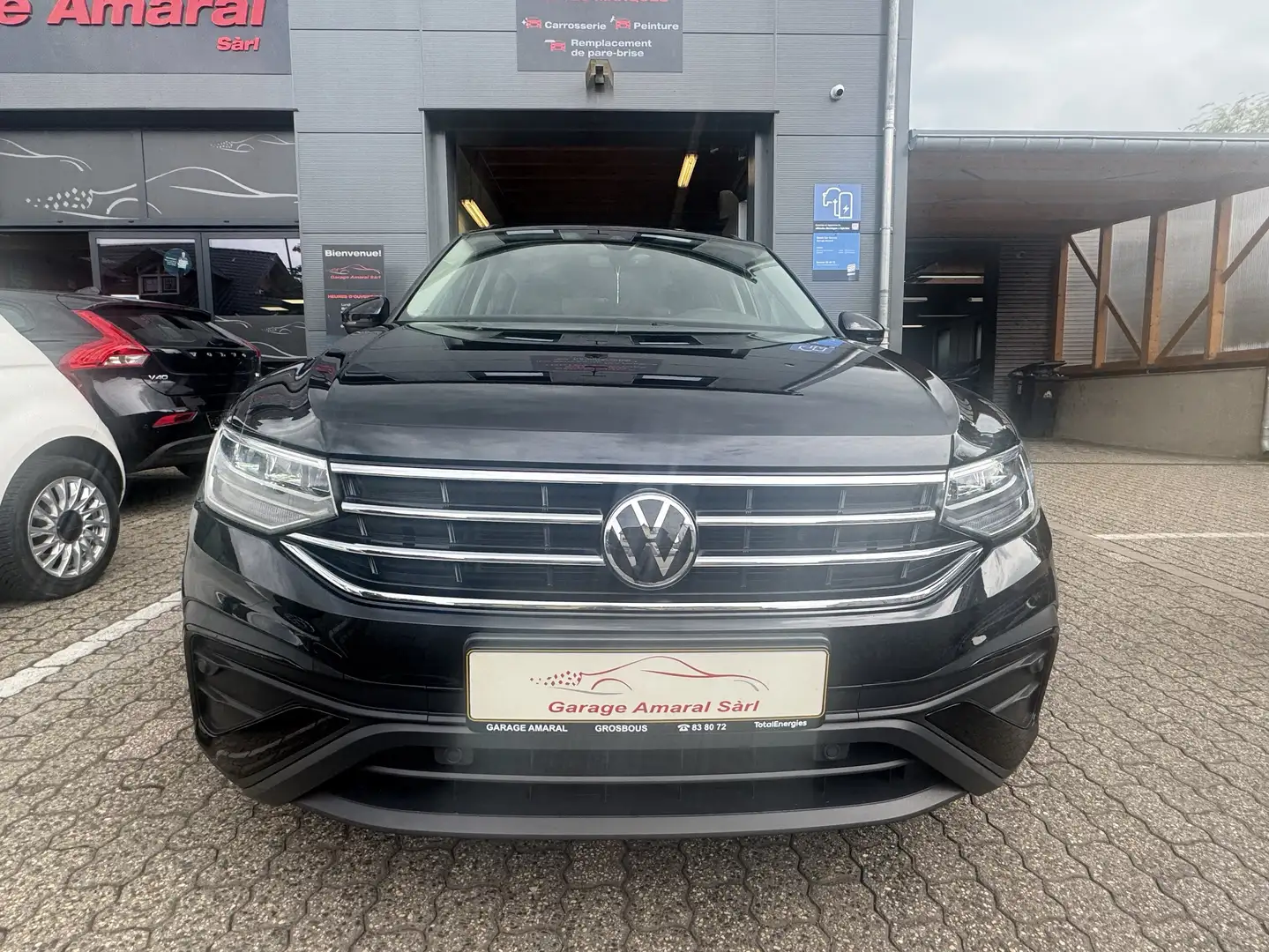 Volkswagen Tiguan ALLSPACE Negro - 1