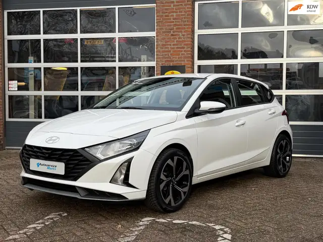 Hyundai i20 1.2 MPI i-Motion, Navi, Camera, cruise, Airco, lan