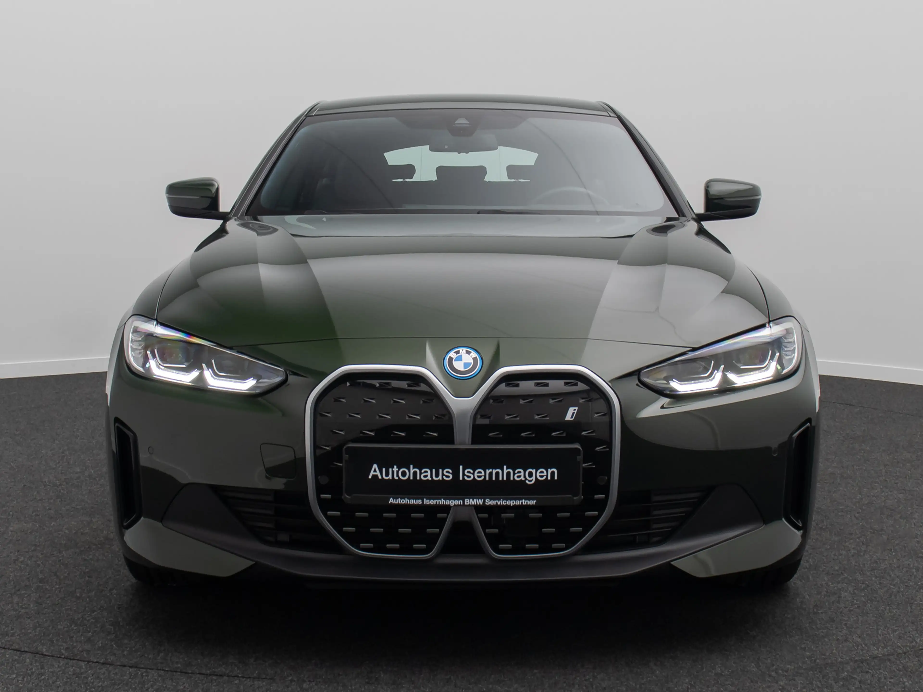 BMW i4 Gran Coupè Kamera HUD DAB HiFi Komfort — photo 2