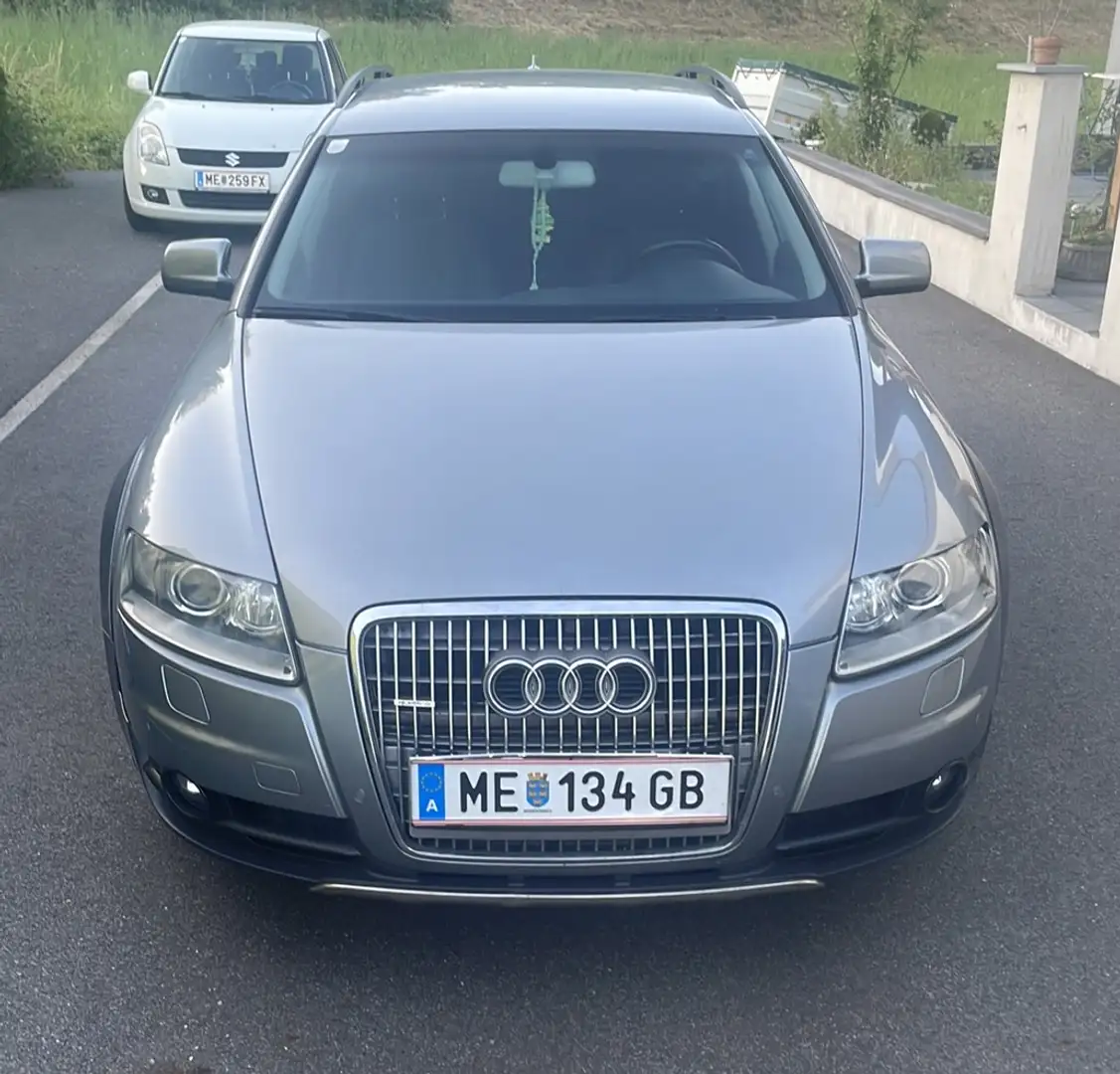 Audi A6 allroad 3.0 TDI Grau - 2