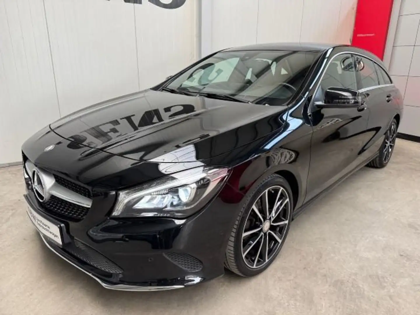 Mercedes-Benz Urban " Navigation, Anhän Schwarz - 2