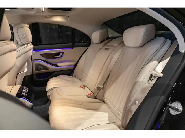 Mercedes-Benz S-Class view 11