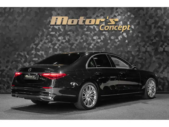 Mercedes-Benz S-Class view 7