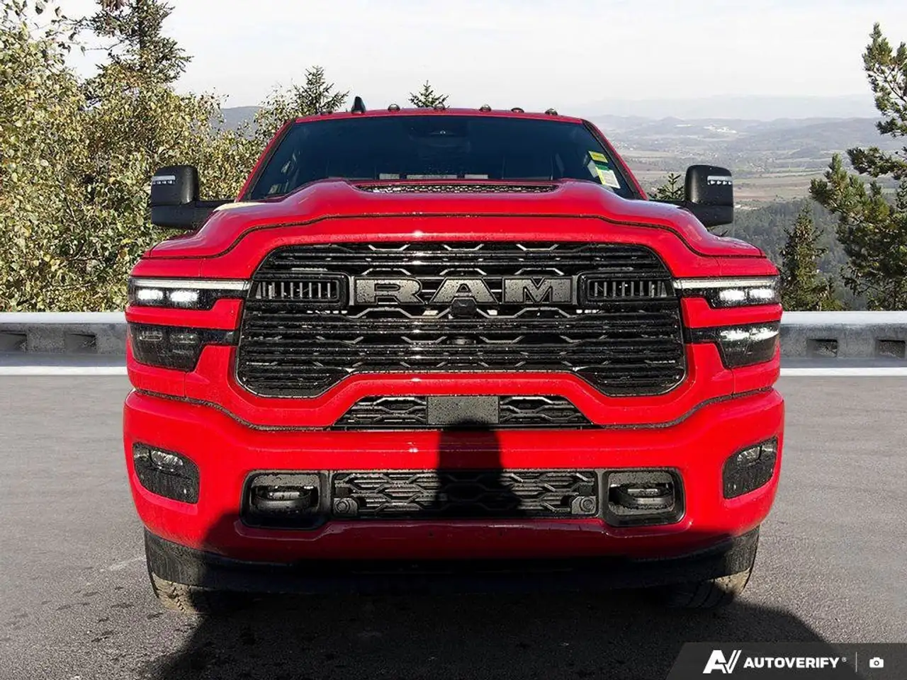 RAM 3500 снимка RAM 3500