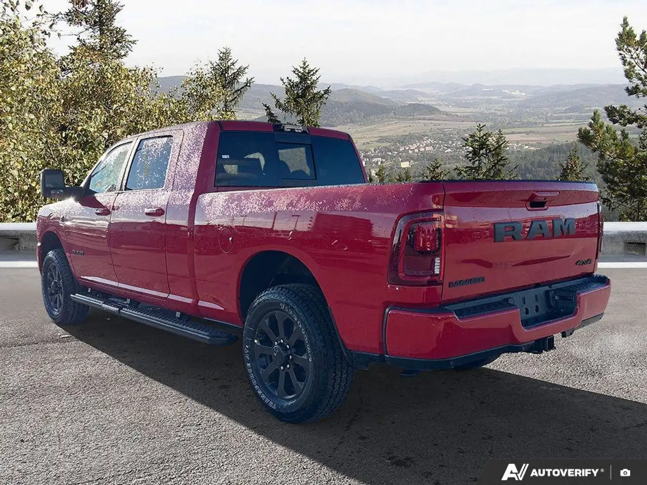 RAM 3500 снимка RAM 3500