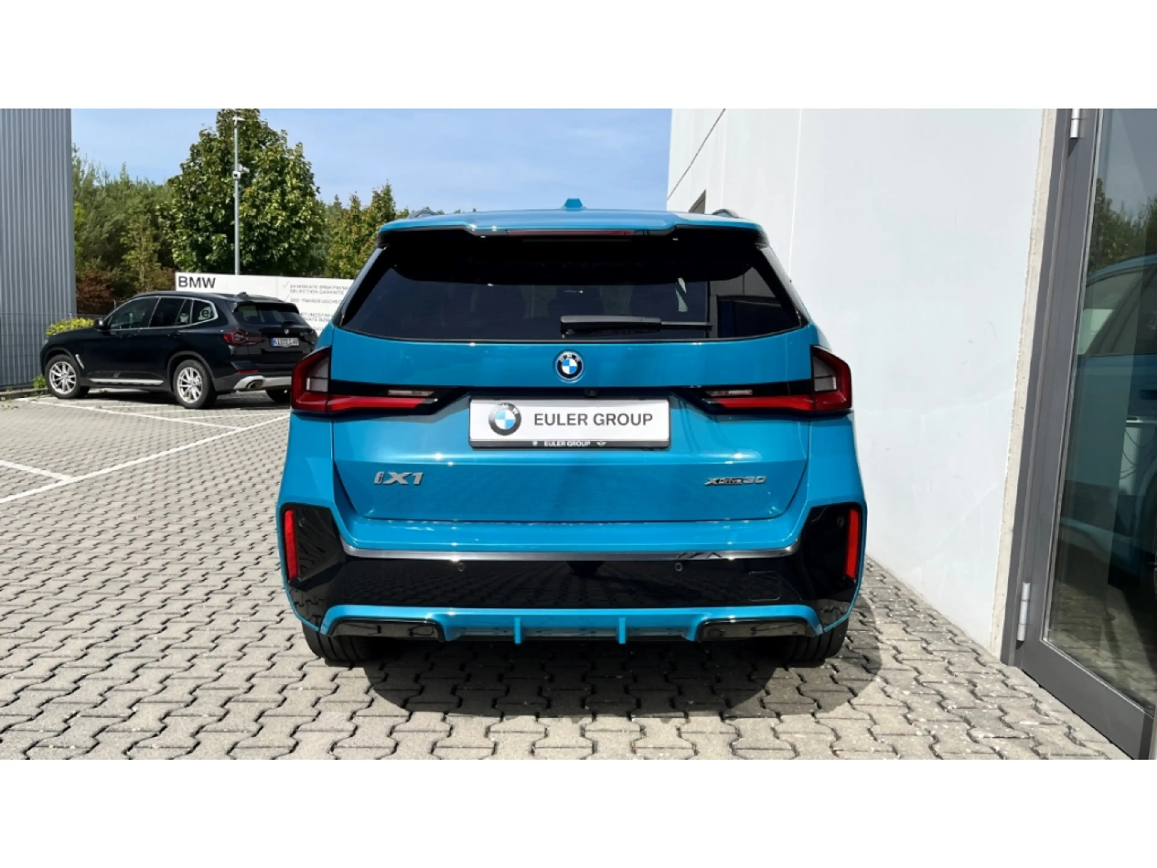 BMW iX1 xDrive 30A Sportpaket AD AHK-el. klappb. AHK-klapp — photo 5