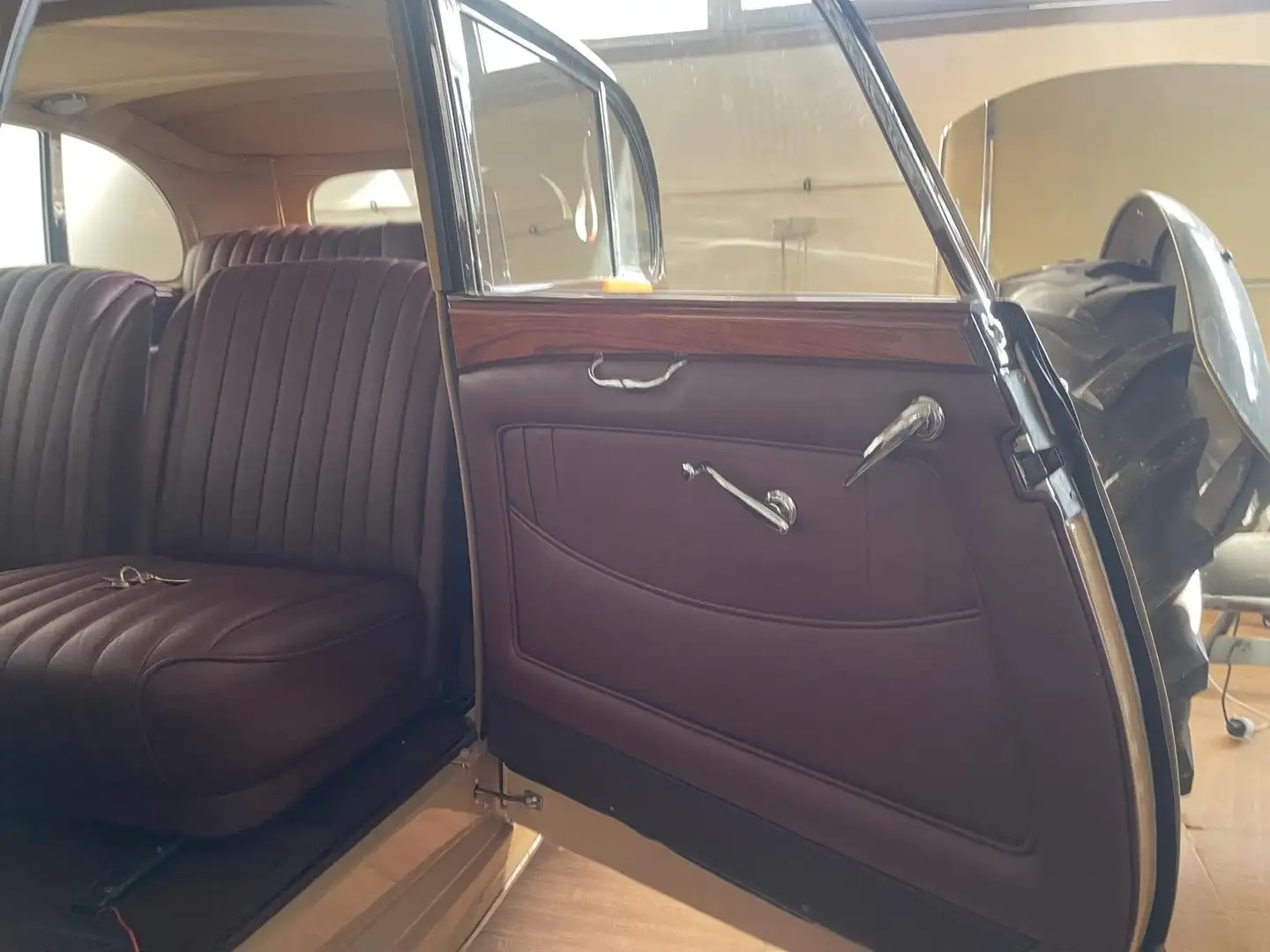 Daimler DB18 Saloon 1948 Rolls Royce Bentley Jaguar Brun - 2