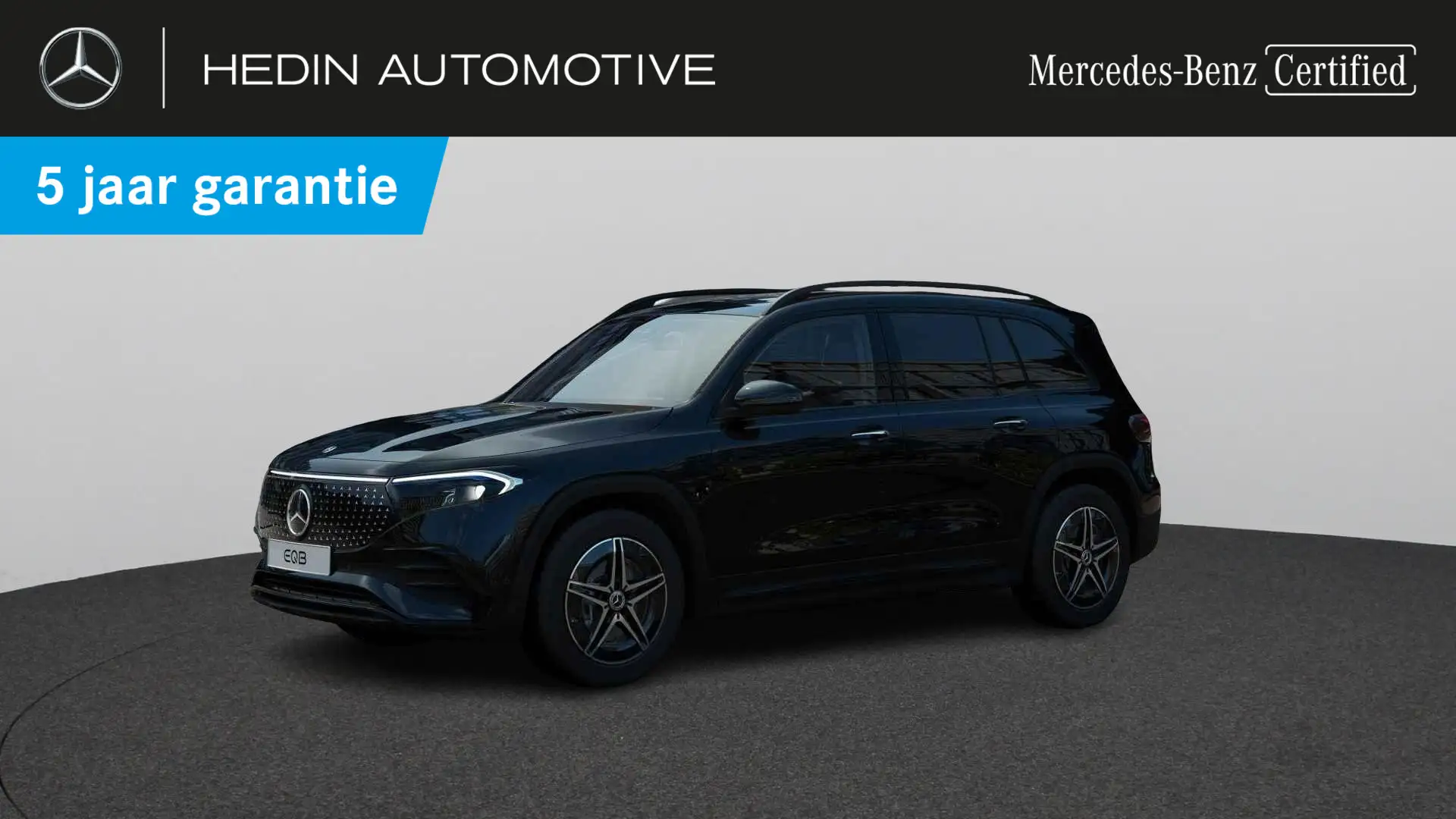 Mercedes-Benz EQB 300 4MATIC AMG Line | Nightpack | Verwarmde Zetels | S Zwart - 1