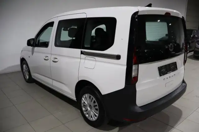 Volkswagen Caddy view 8
