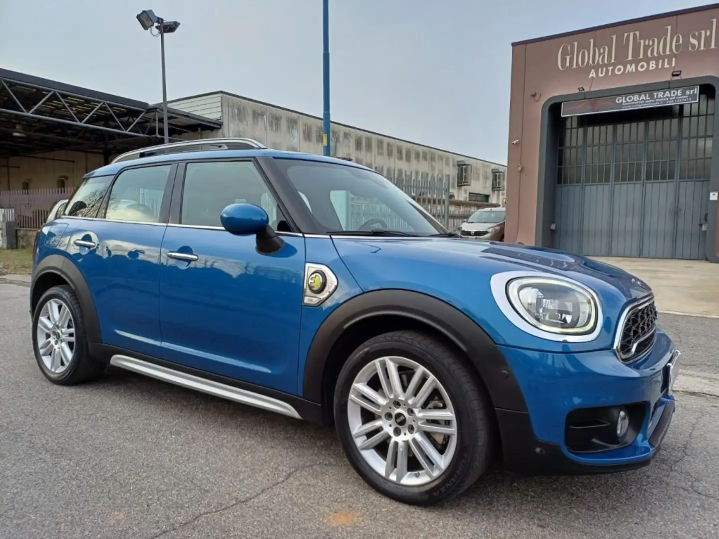 MINI Cooper SE Countryman 1.5 Hype ALL4 Automatica Blu/Azzurro - 1