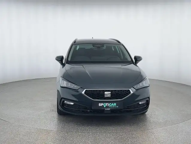 Seat Leon view 2