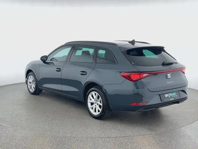 Seat Leon view 5