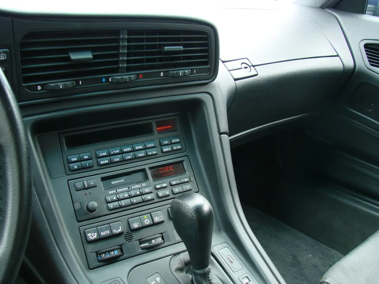 BMW 850CI 5.0 V12 erst 69,616Km 1Hand Leder, foto 12