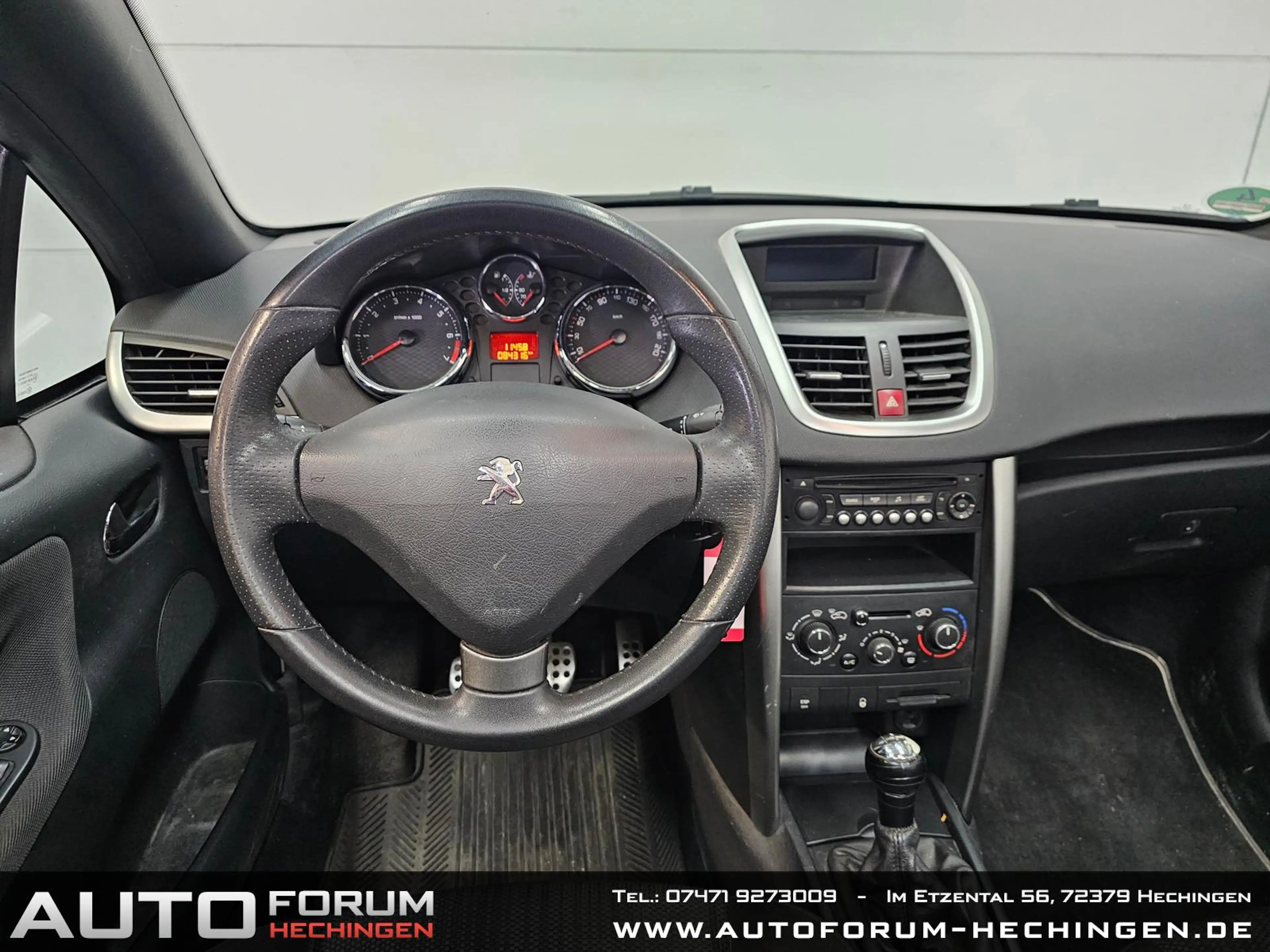 Peugeot 207 CC Cabrio-Coupe Filou — photo 13