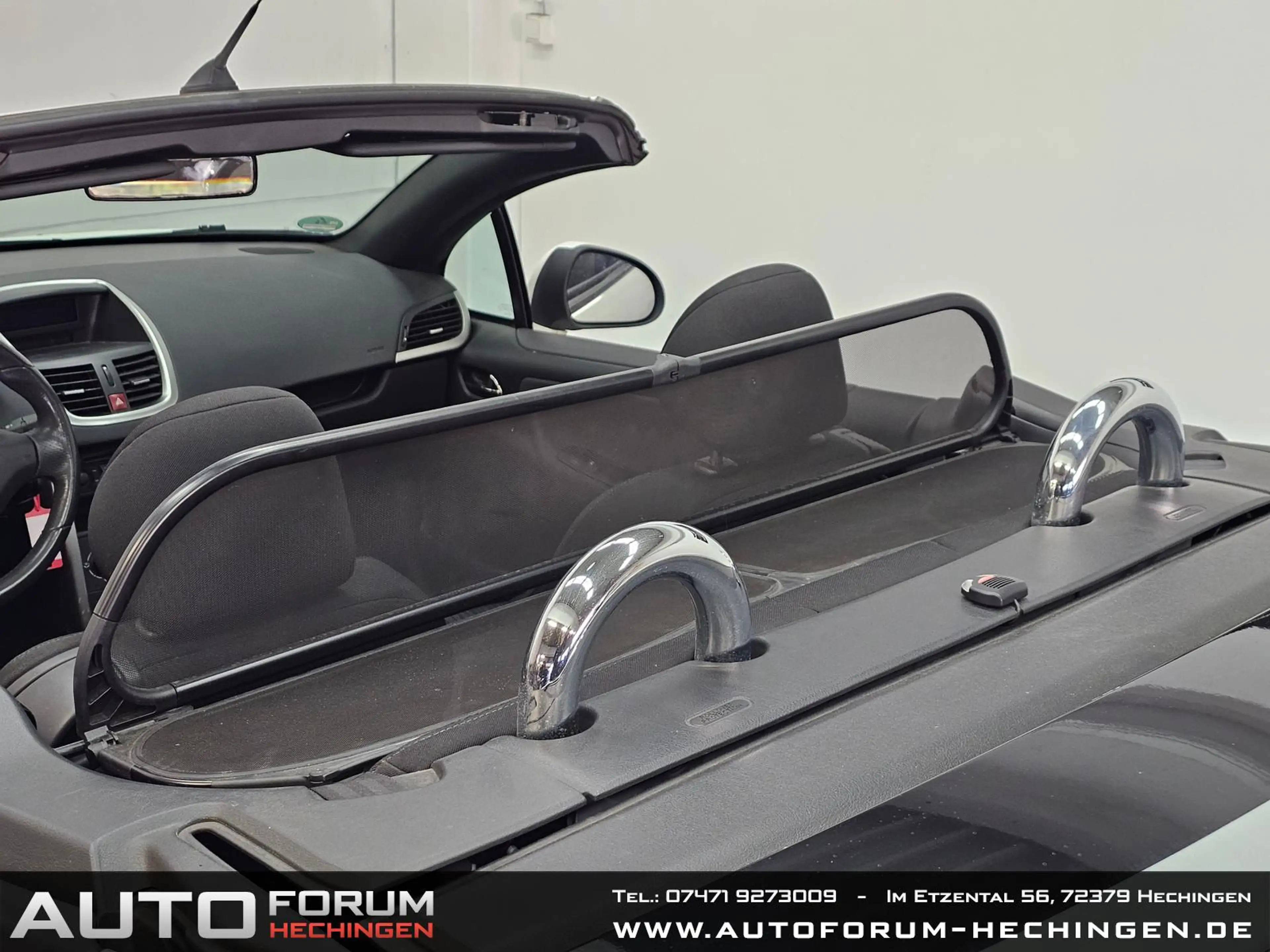 Peugeot 207 CC Cabrio-Coupe Filou — photo 15