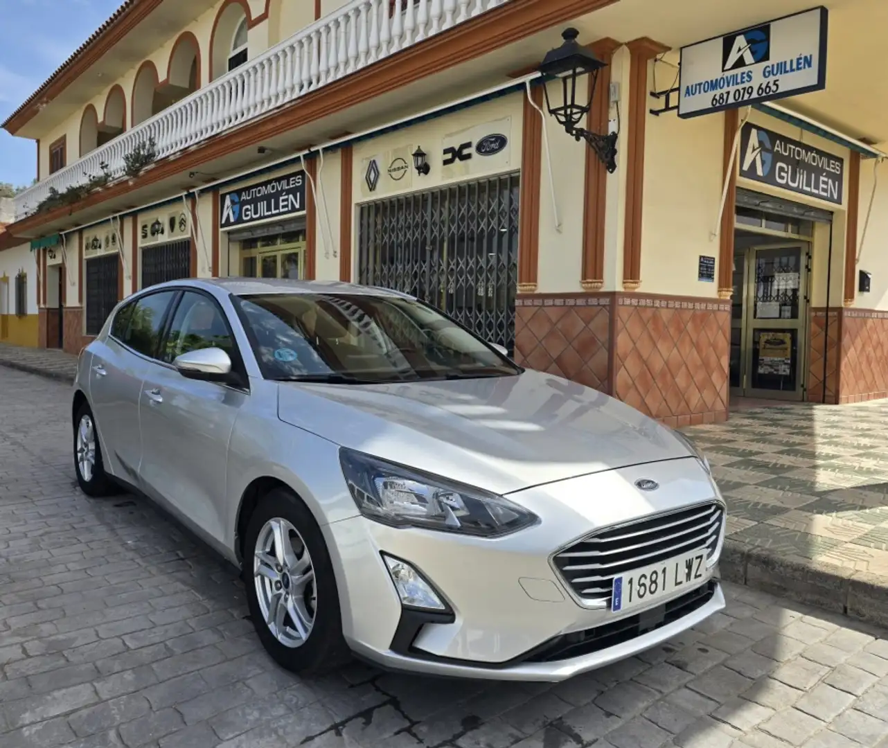 Ford Focus 1.5 Ecoblue Trend+ 120 Gris - 1