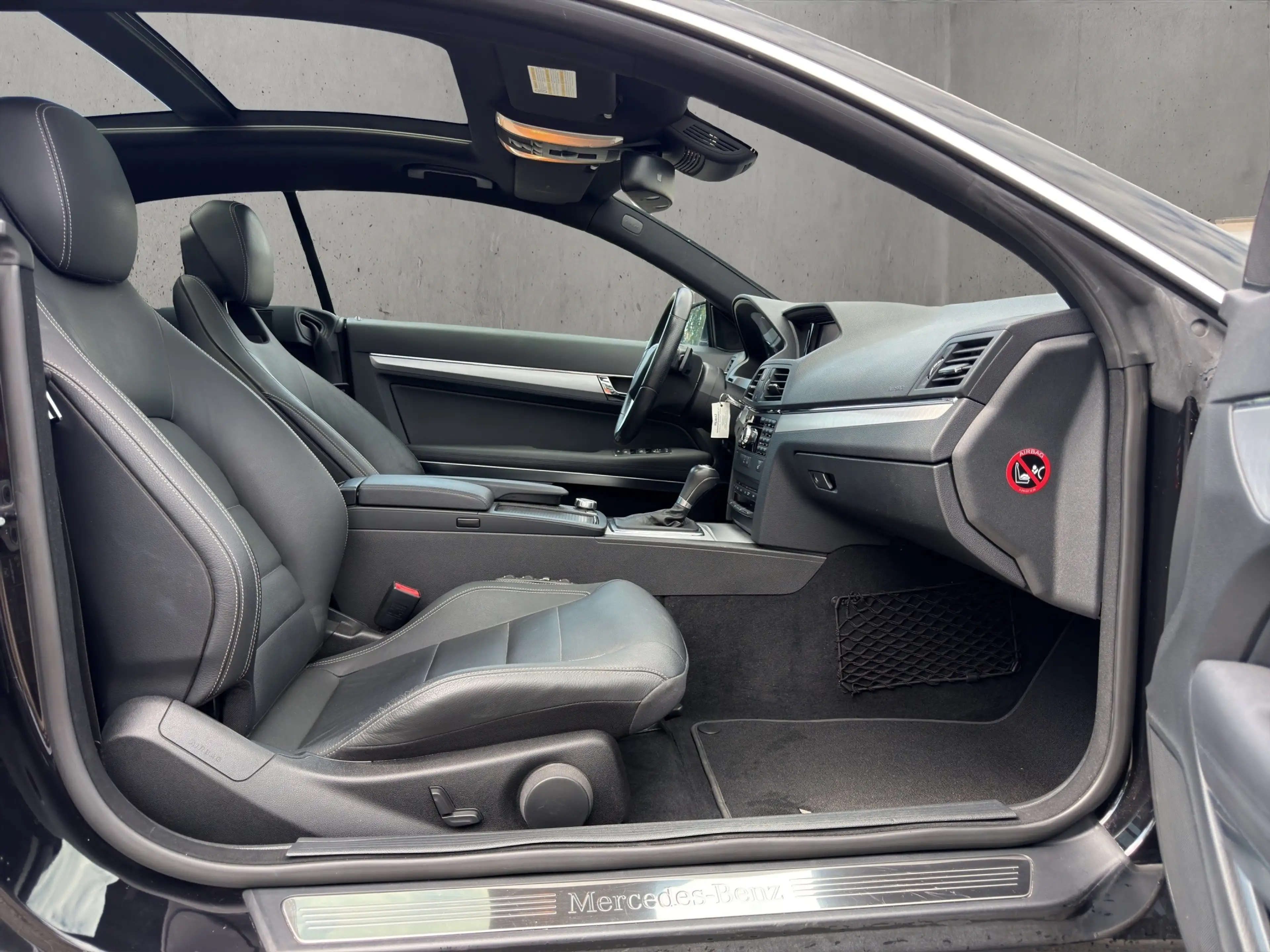 Mercedes-Benz E 250 E 250 CGI BlueEfficiency (207.347) — photo 10