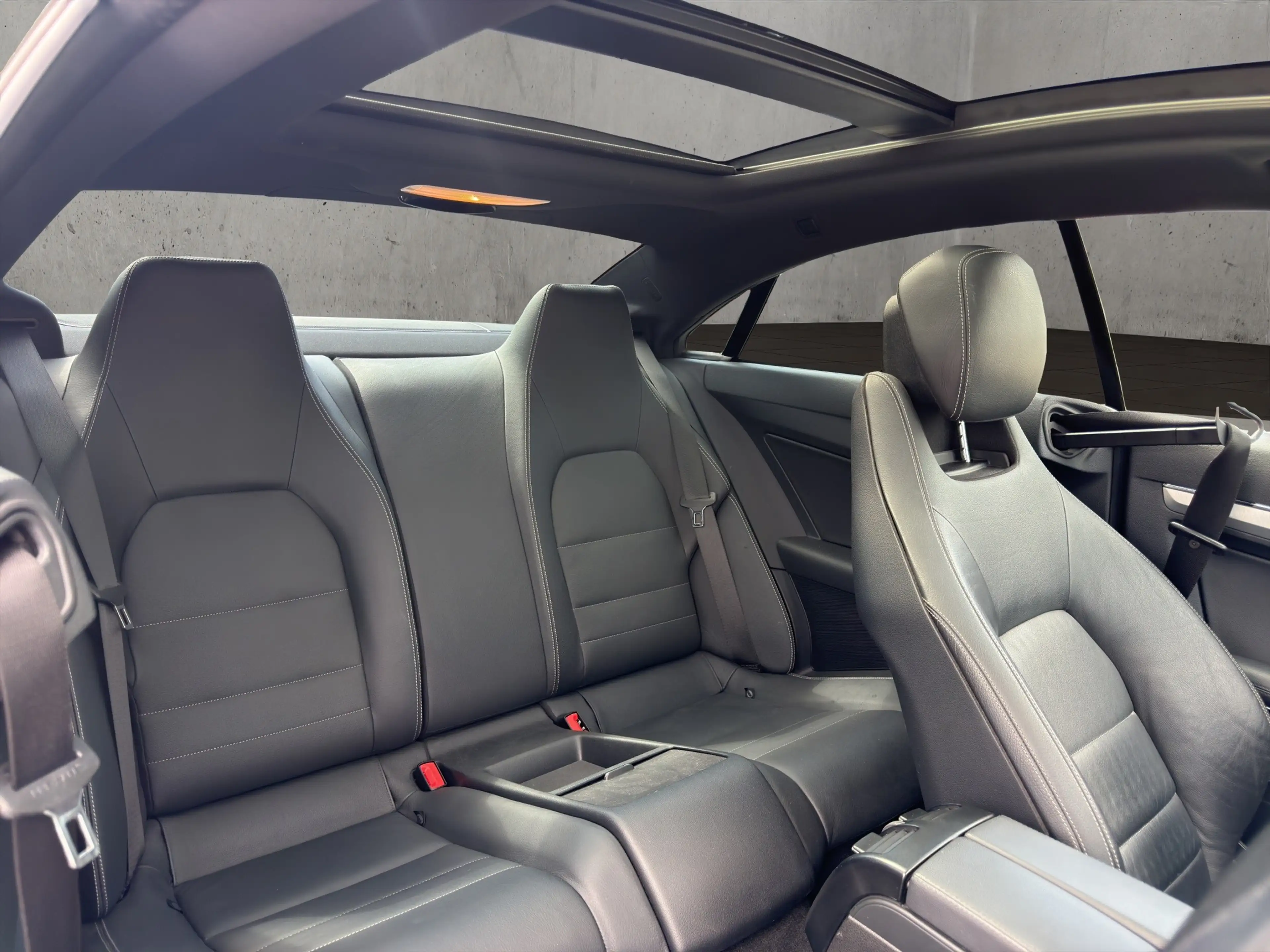 Mercedes-Benz E 250 E 250 CGI BlueEfficiency (207.347) — photo 13