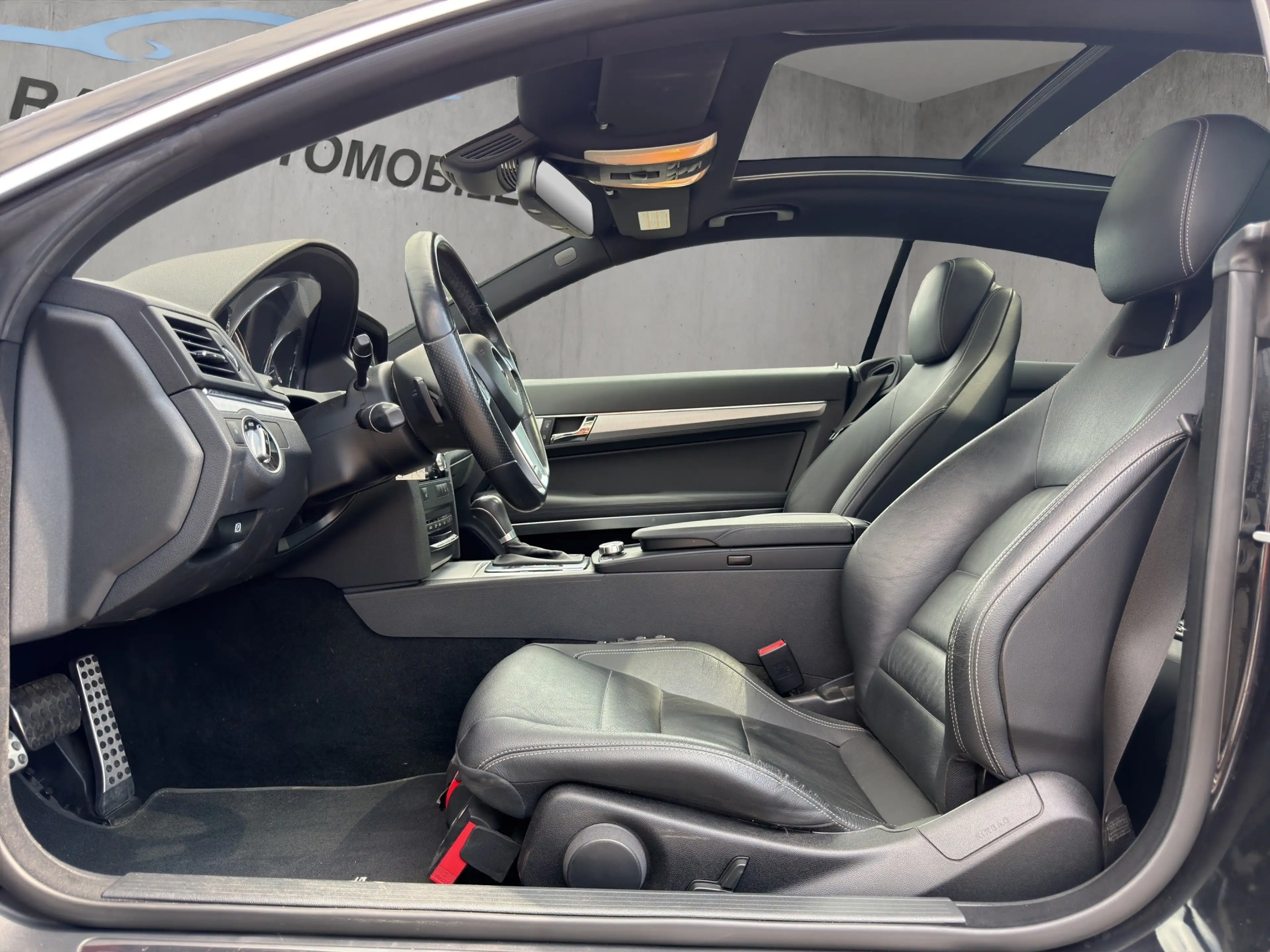 Mercedes-Benz E 250 E 250 CGI BlueEfficiency (207.347) — photo 11