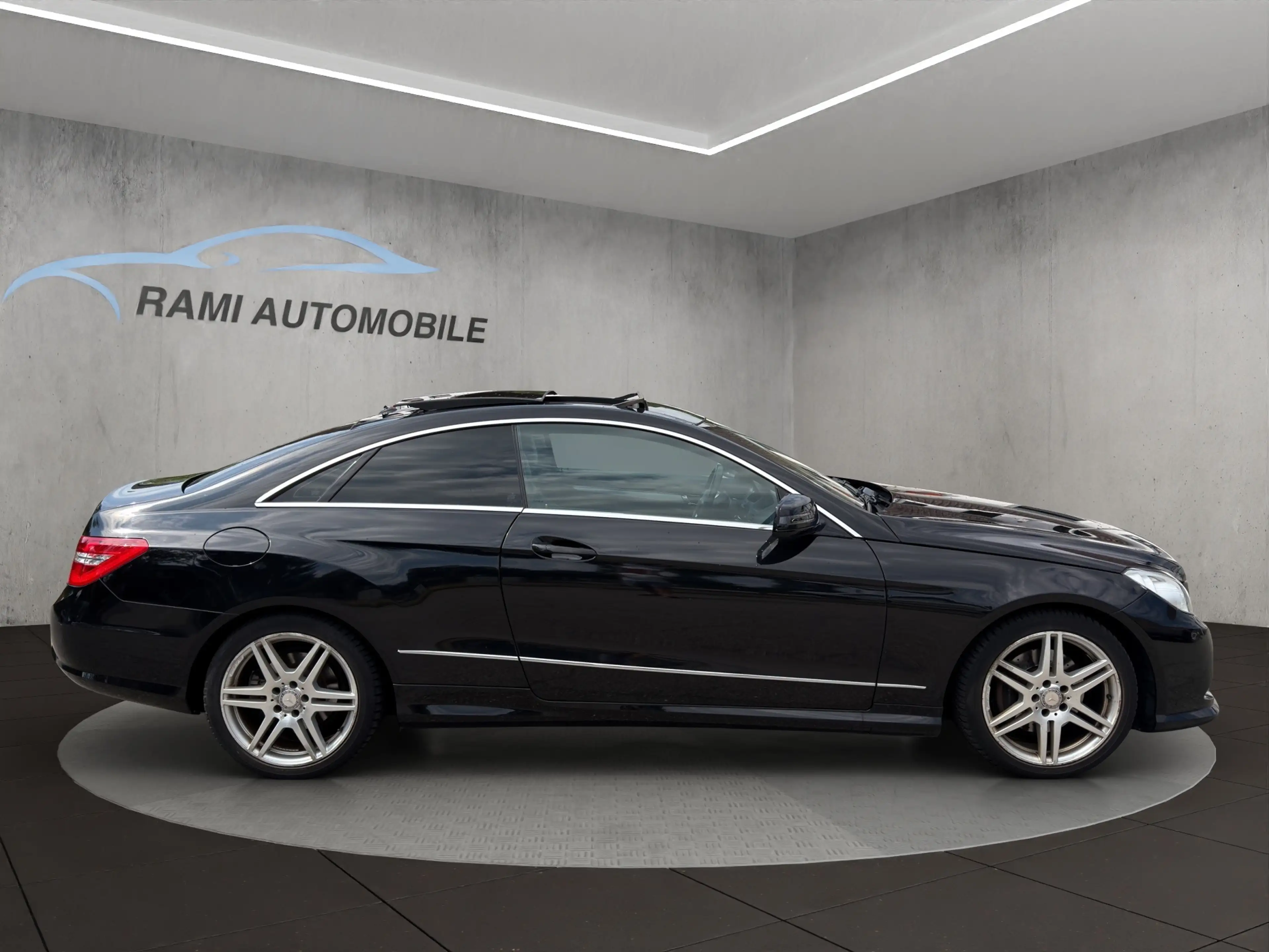 Mercedes-Benz E 250 E 250 CGI BlueEfficiency (207.347) — photo 7