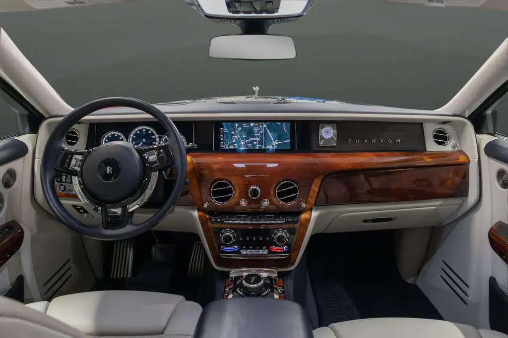 2018 Rolls-Royce Phantom