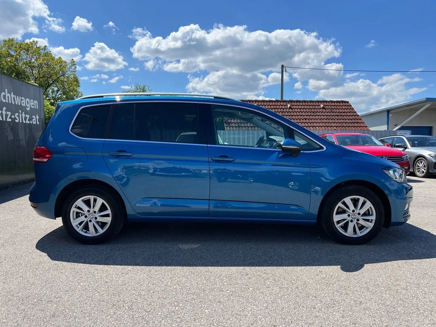 Volkswagen Touran 1,5 TSI ACT Highline DSG | RFK/NAVI Blau - 2