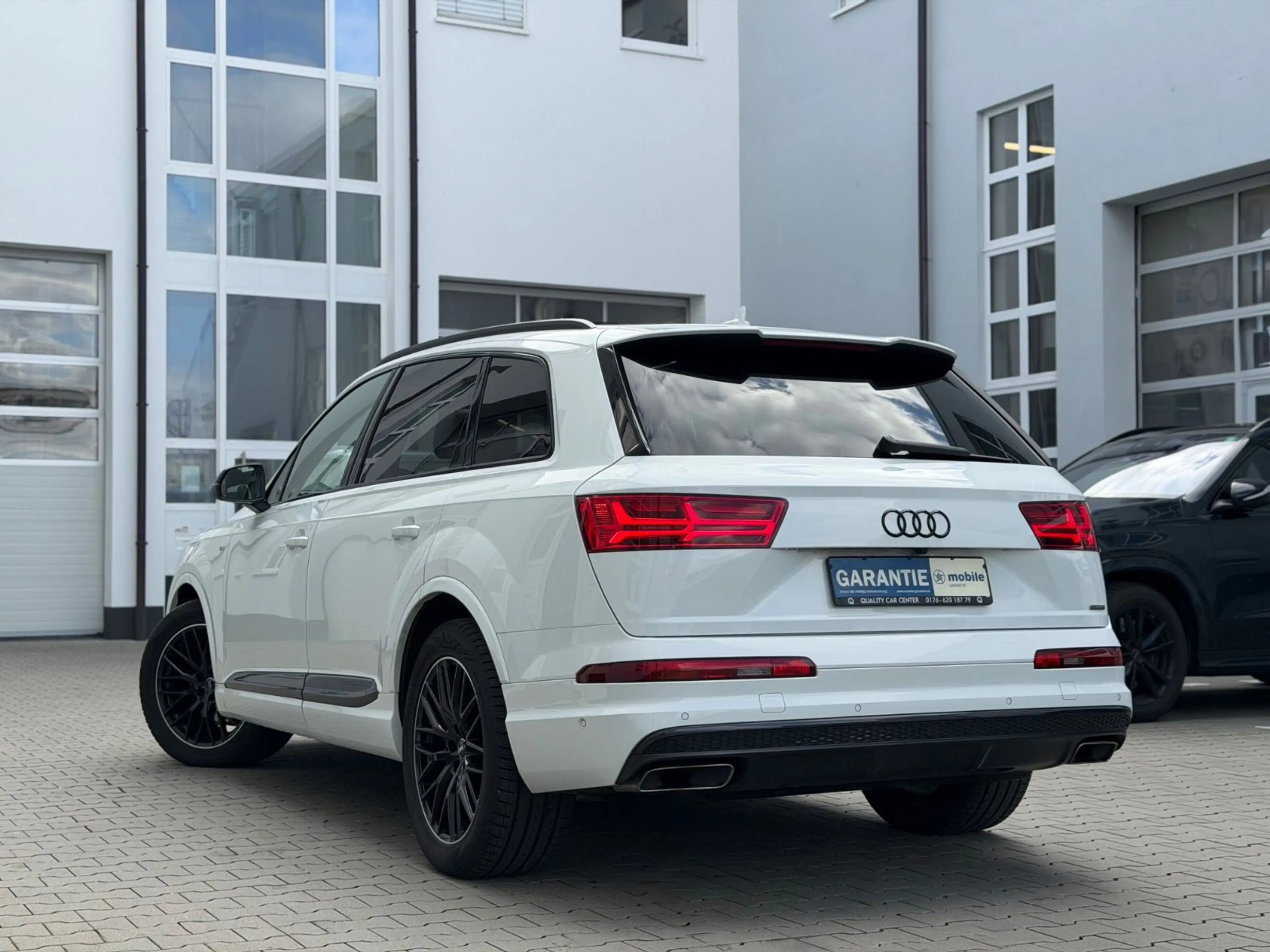 Audi Q7 50 TDI Quattro S LINE *7 SITZER* EXKLUSIV* — photo 4