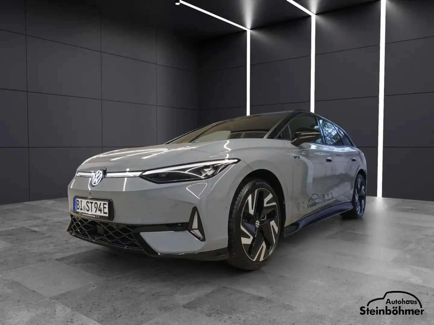 Volkswagen ID.7 GTX Tourer 21" Pano AHK Wärmepumpe Sound LED Grau - 2