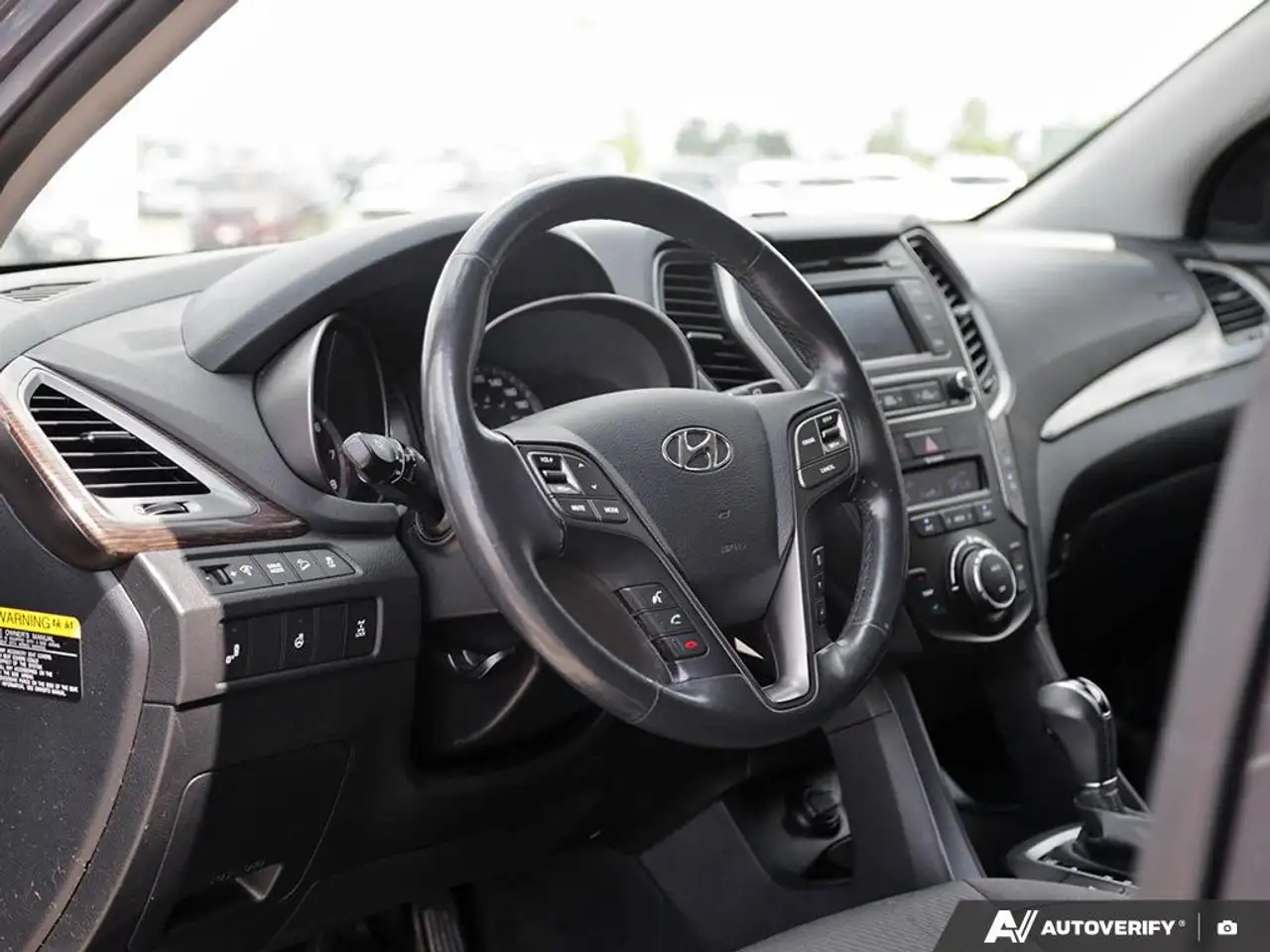 Hyundai SANTA FE снимка Hyundai SANTA FE