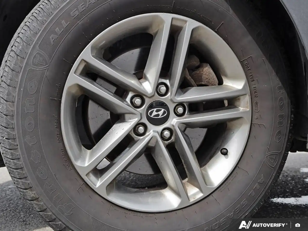 Hyundai SANTA FE снимка Hyundai SANTA FE