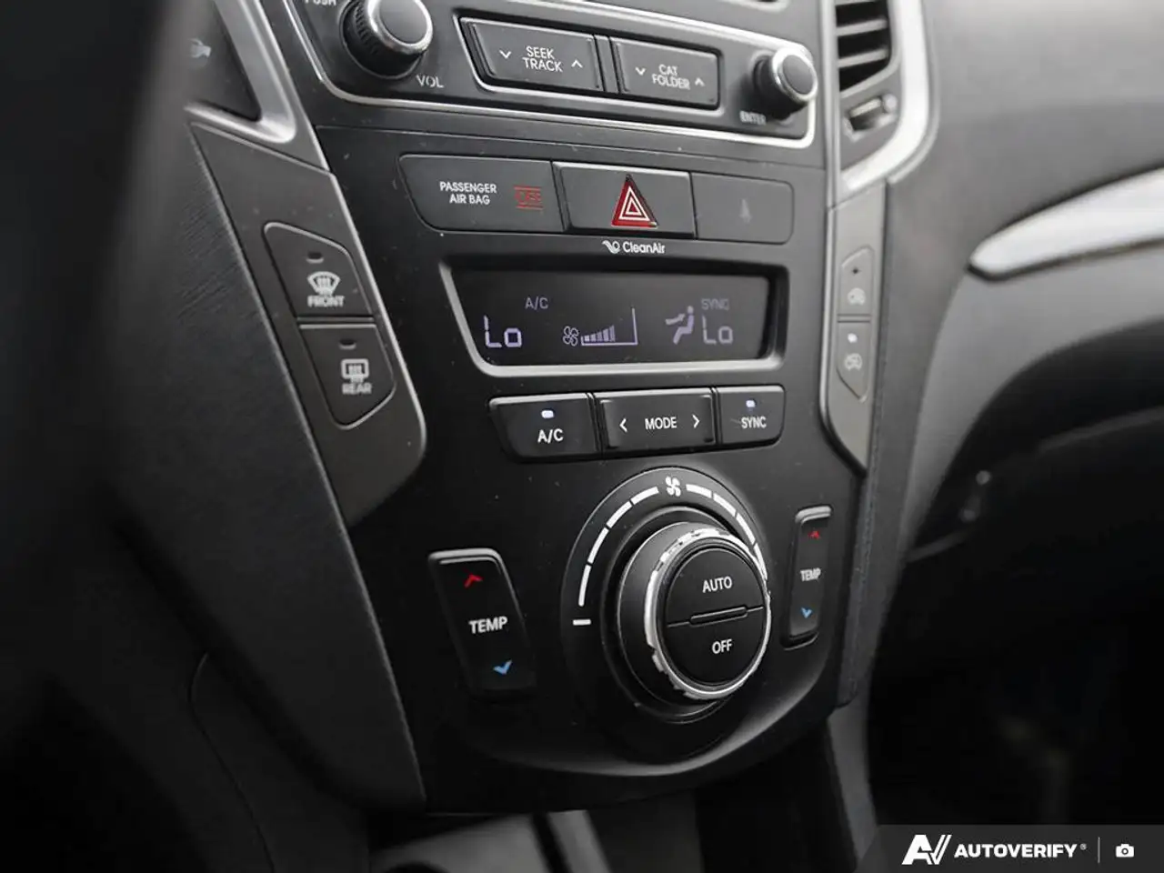 Hyundai SANTA FE снимка Hyundai SANTA FE