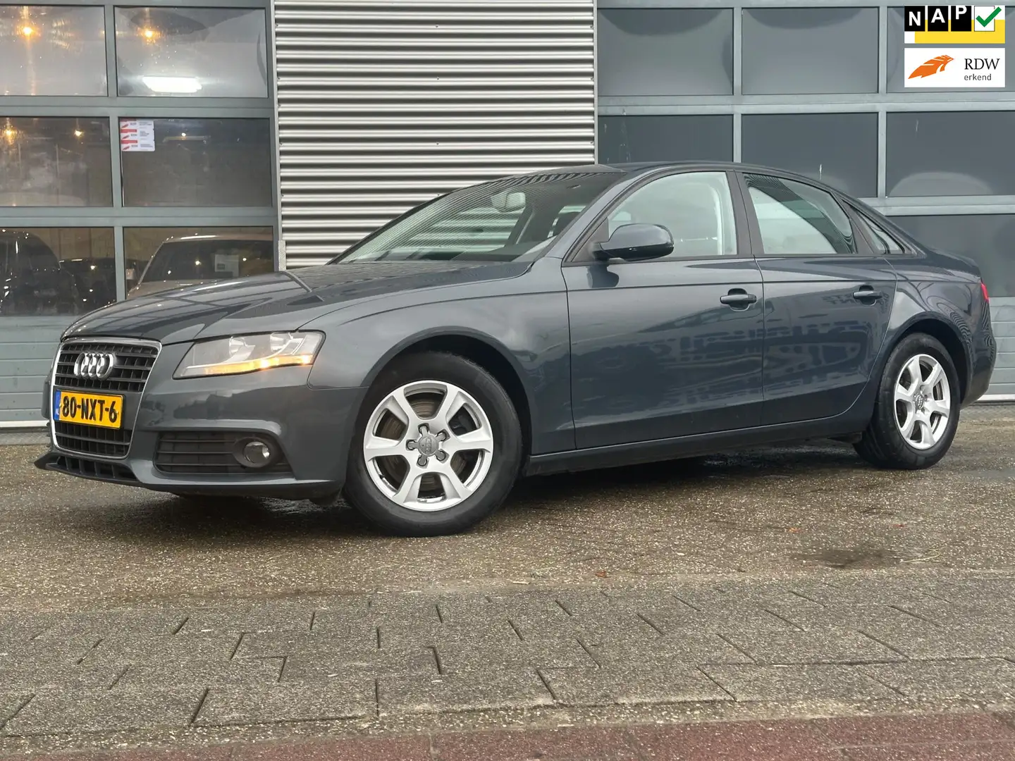 Audi A4 Limousine 1.8 TFSI Pro Line Business | CRUISECR | Gris - 1