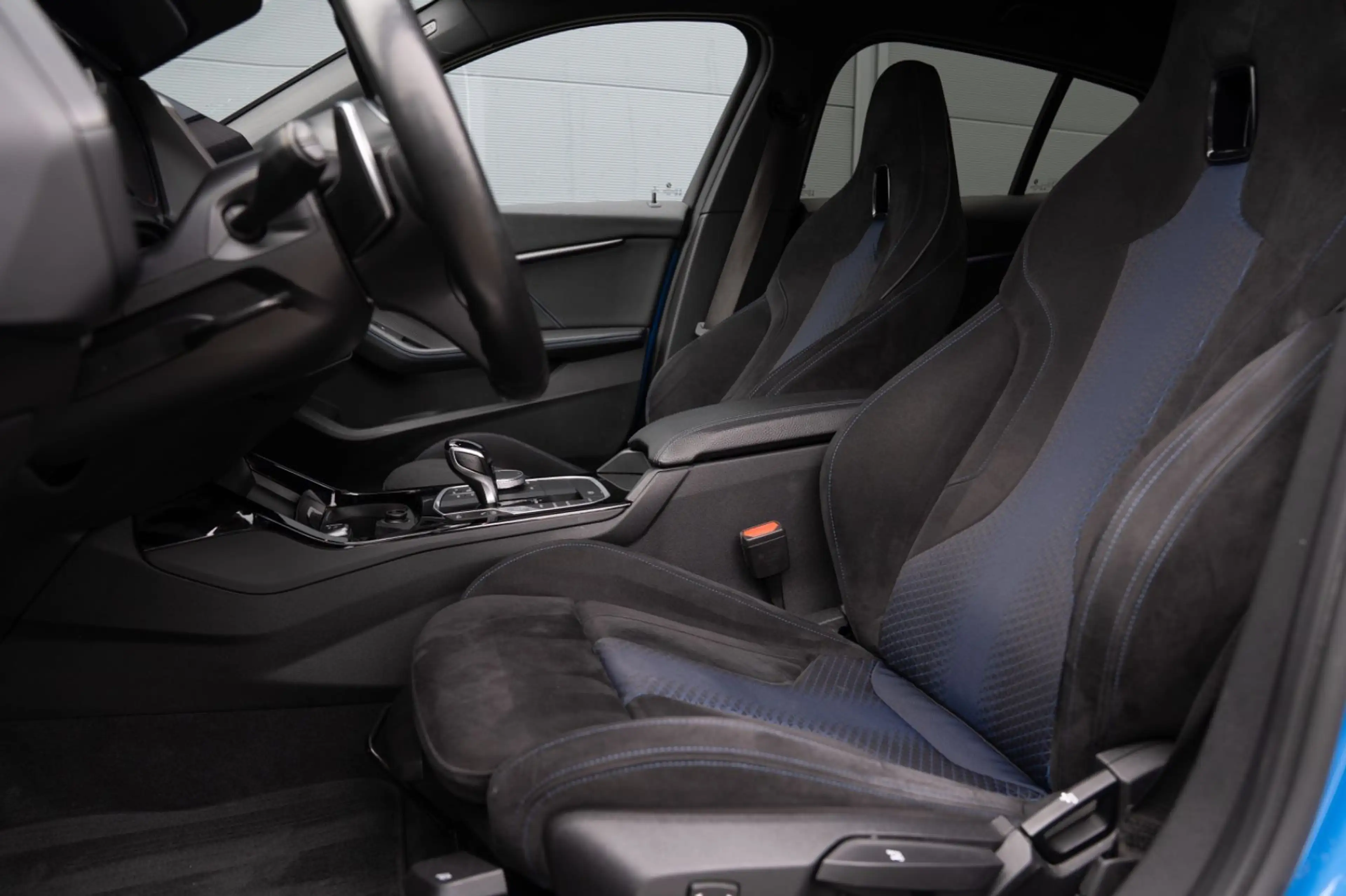 BMW 135 i xDrive*LASER*SCHALEN*SHADOW*VC* — photo 15