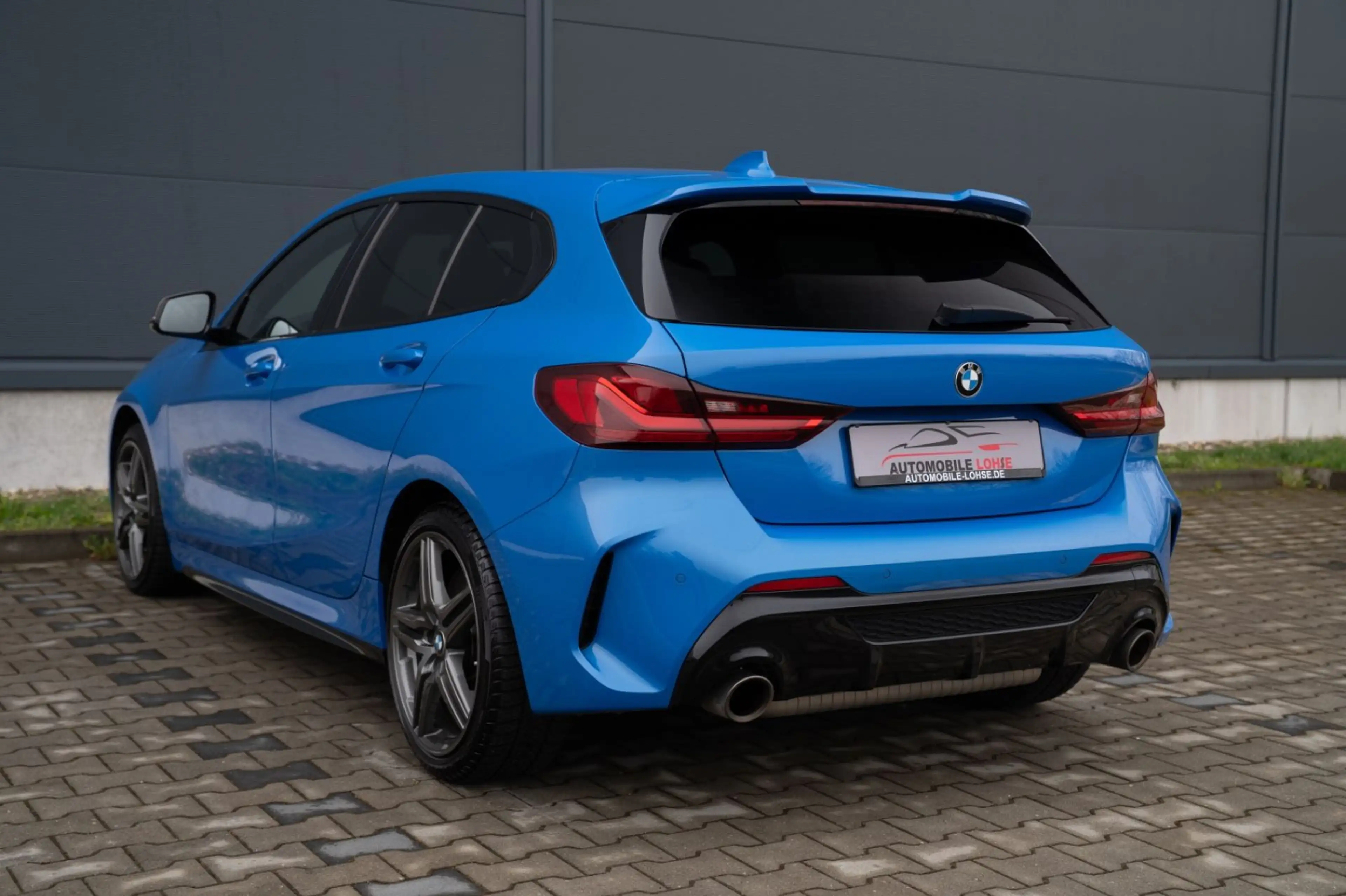 BMW 135 i xDrive*LASER*SCHALEN*SHADOW*VC* — photo 10