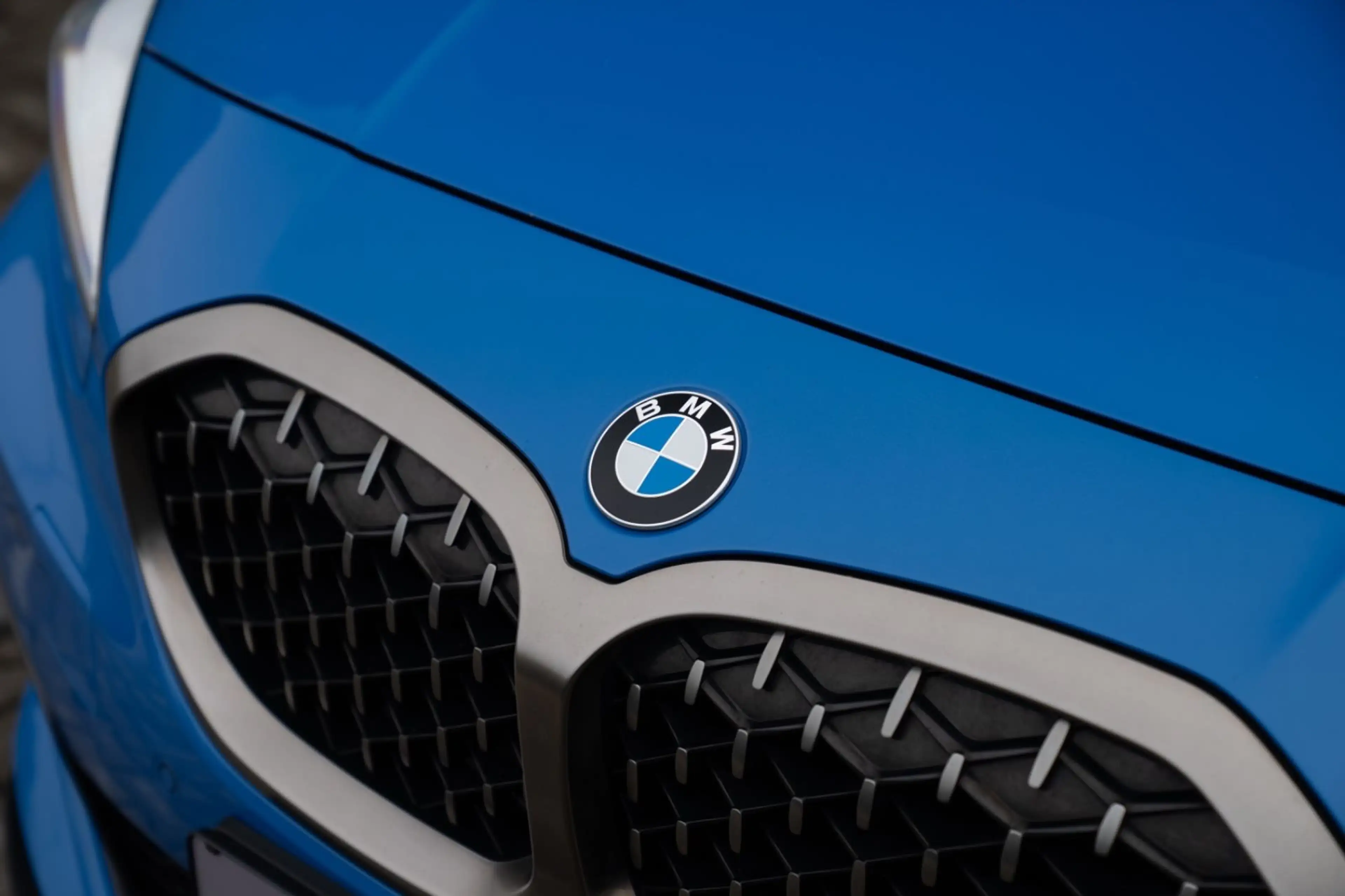BMW 135 i xDrive*LASER*SCHALEN*SHADOW*VC* — photo 6