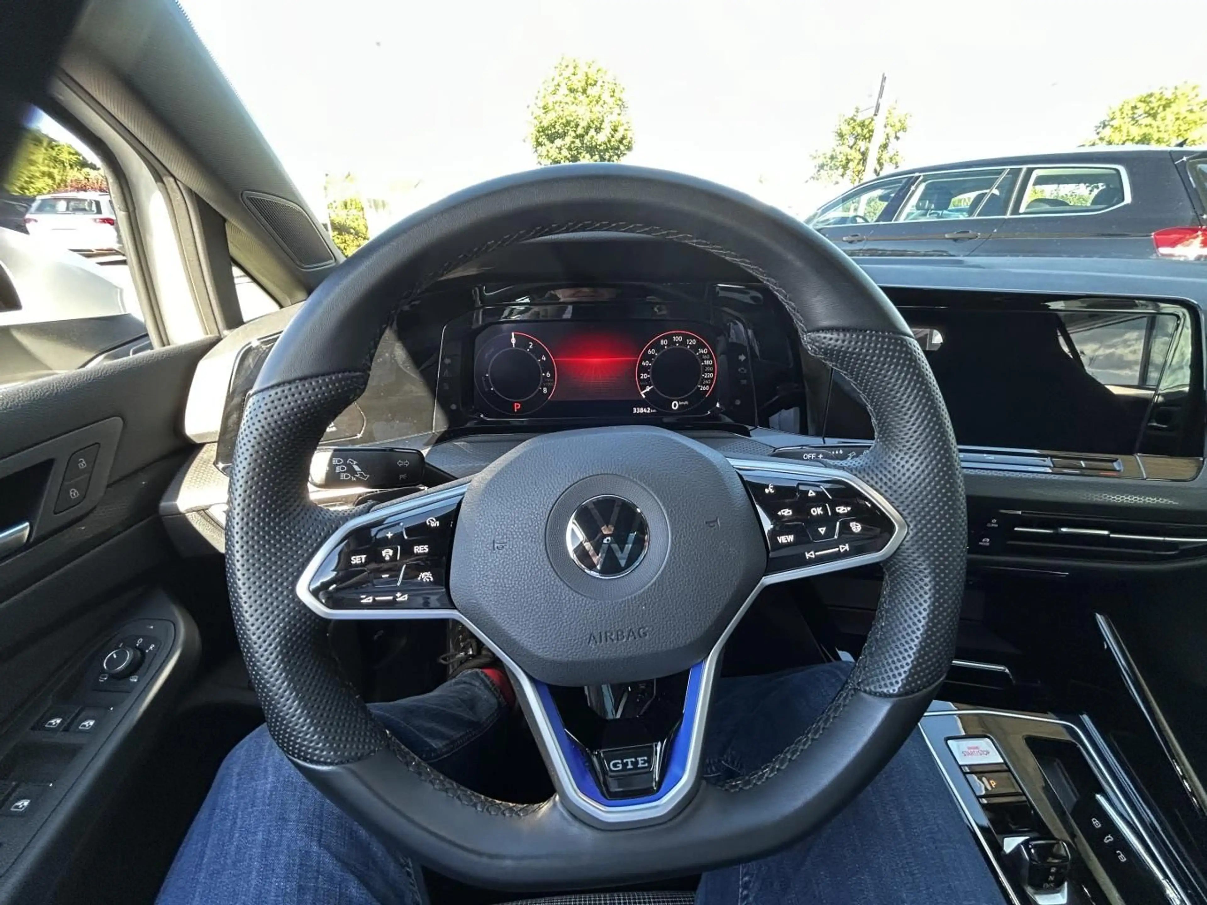 Volkswagen Golf GTE 1.4 TSI DSG APP-CONNECT+ACTIVE-INFO+MAT — photo 13