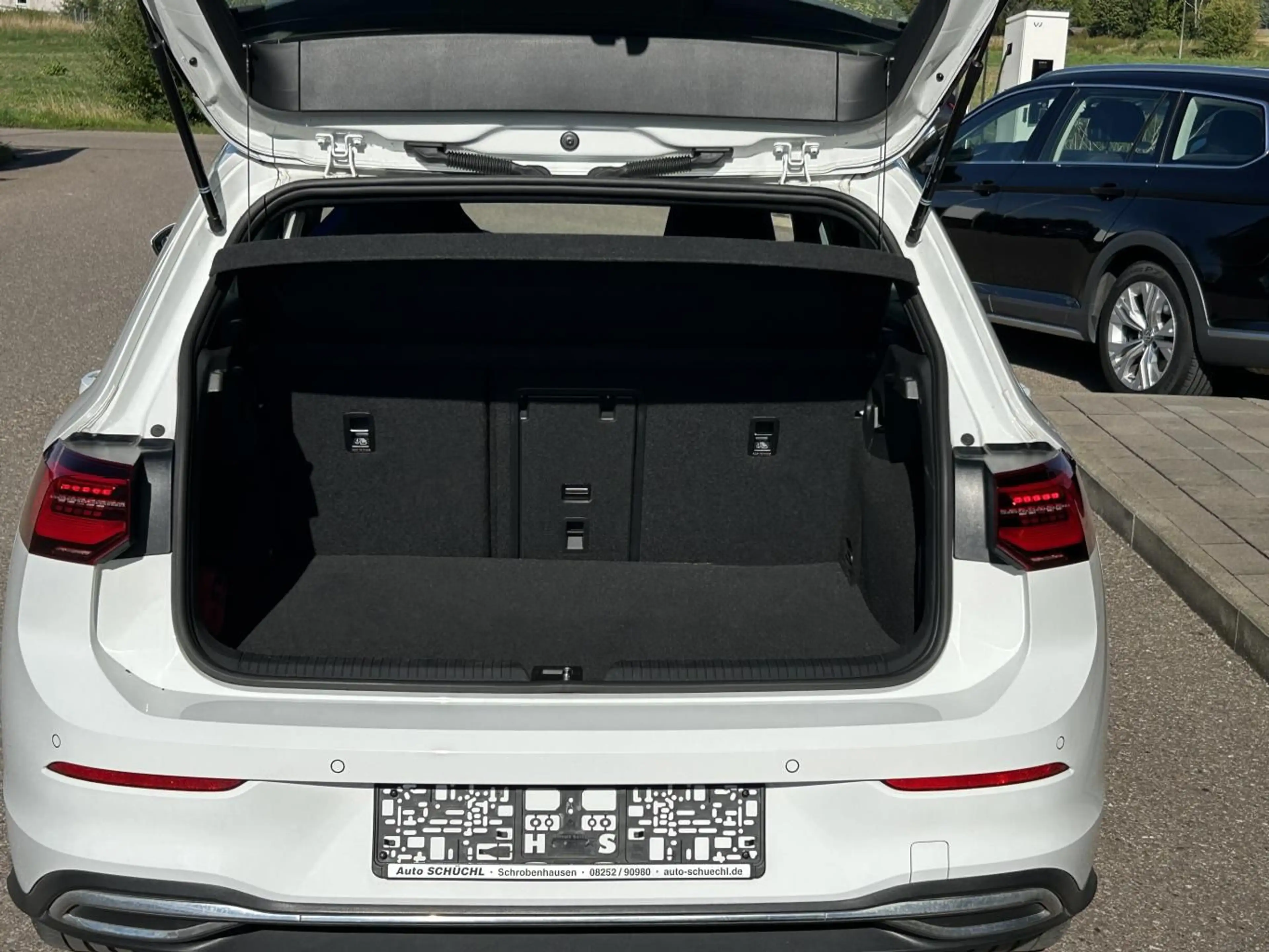 Volkswagen Golf GTE 1.4 TSI DSG APP-CONNECT+ACTIVE-INFO+MAT — photo 9