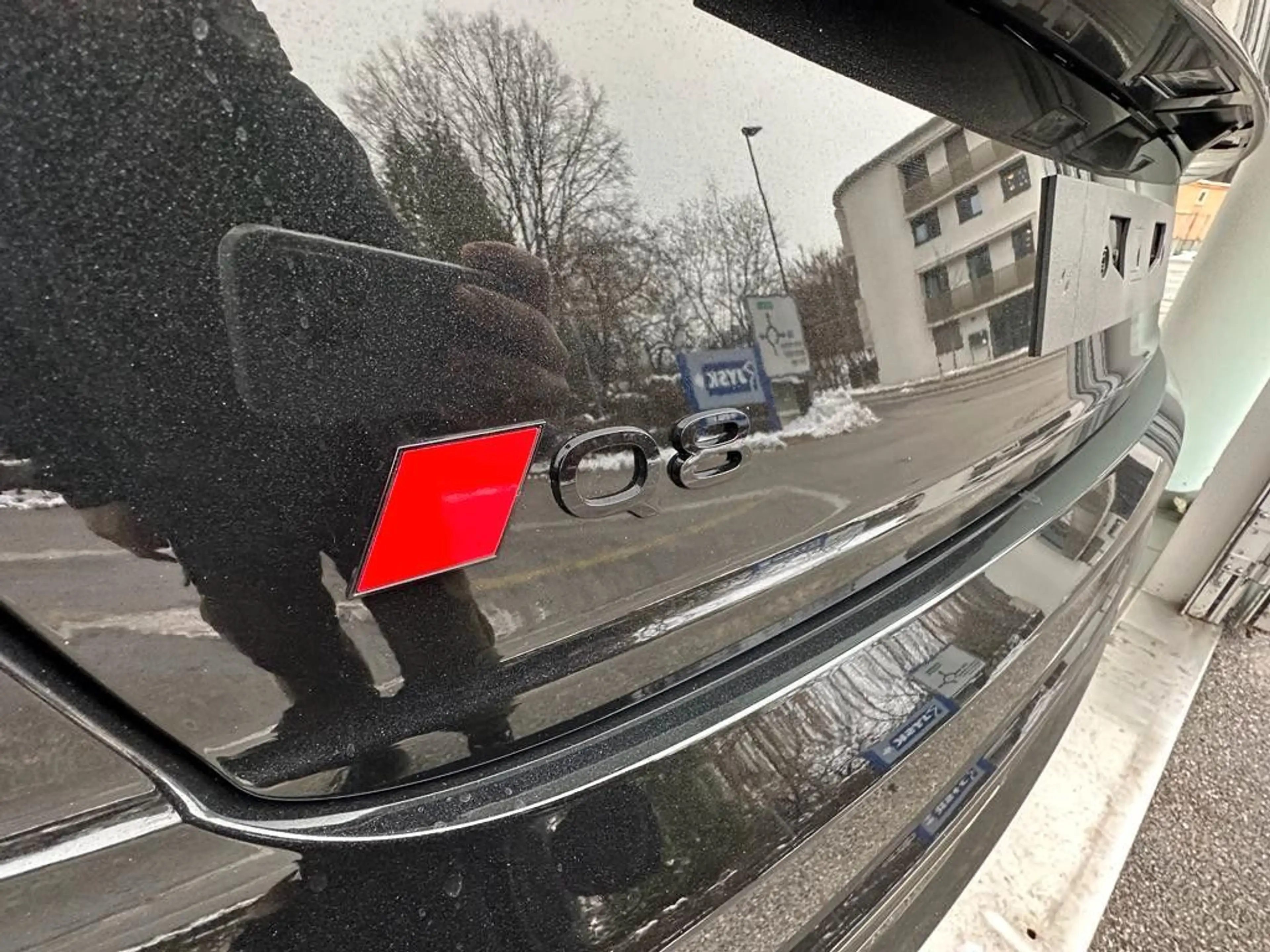Audi Q8 50TDI Facelift MY2027 /sw-sw/SLine/Mtx/Pan23 — photo 3