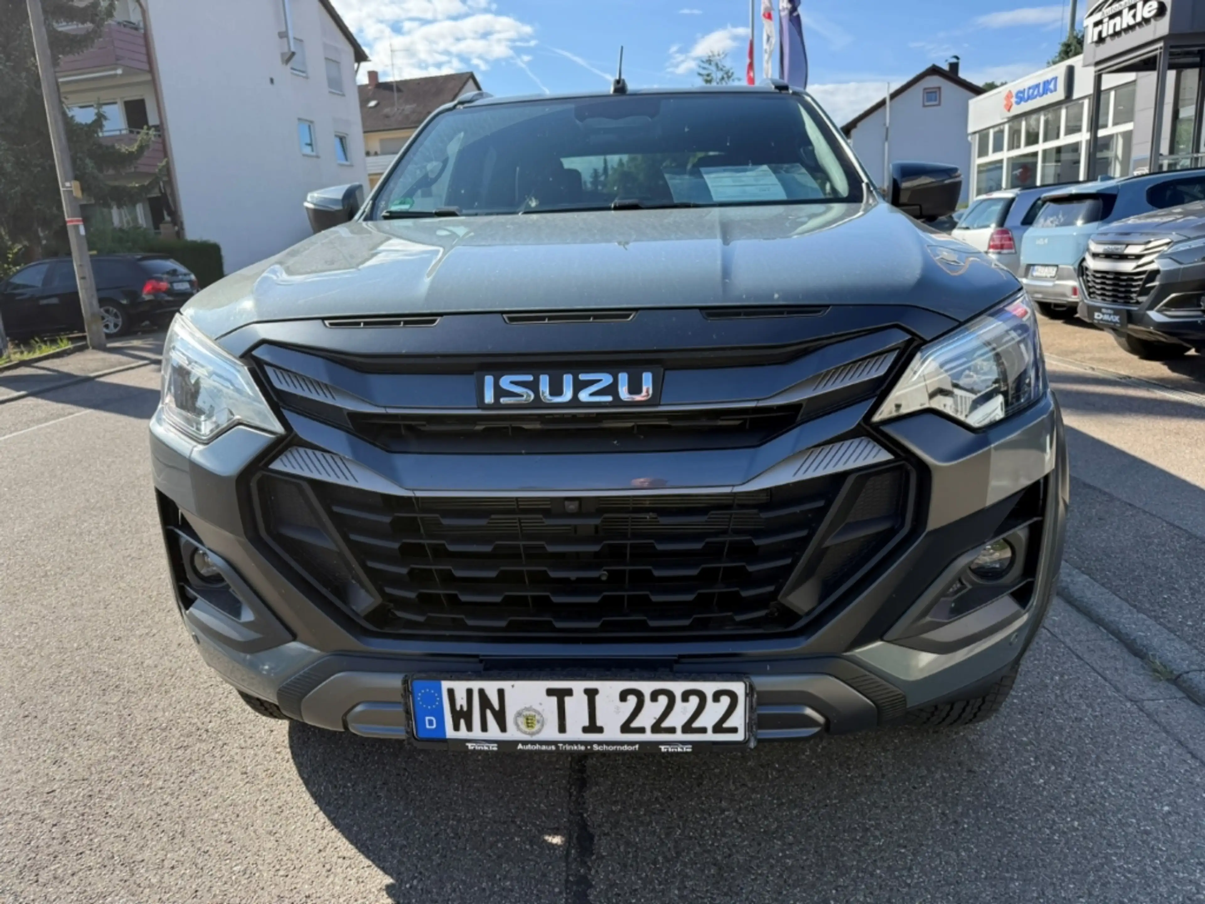 Isuzu D-Max V-Cross Double Cab 2.2 Navi Leder 360 Kamera LED S — photo 3