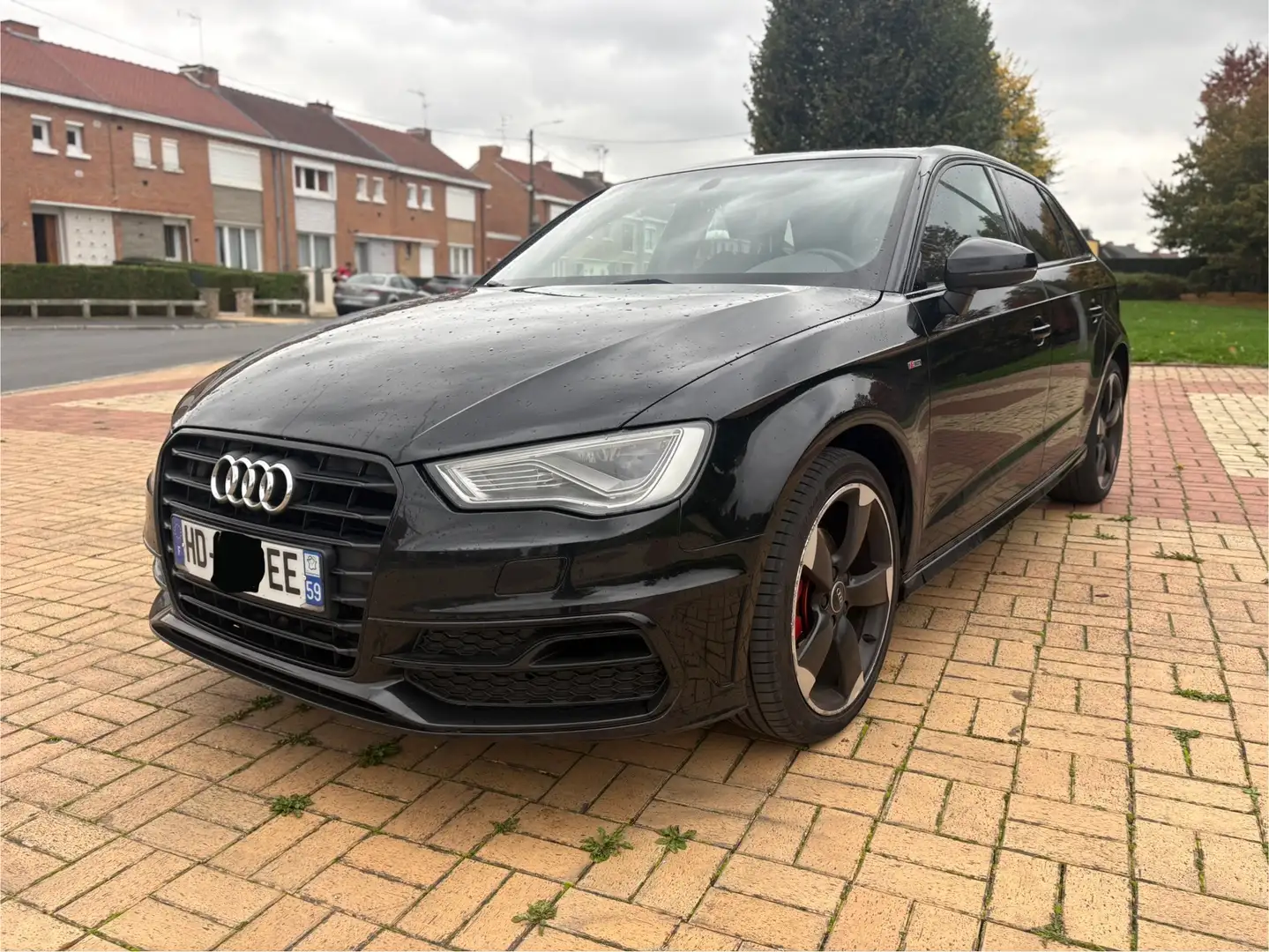 Audi A3 Sportback 2.0 TDI 150 Ambiente - 1